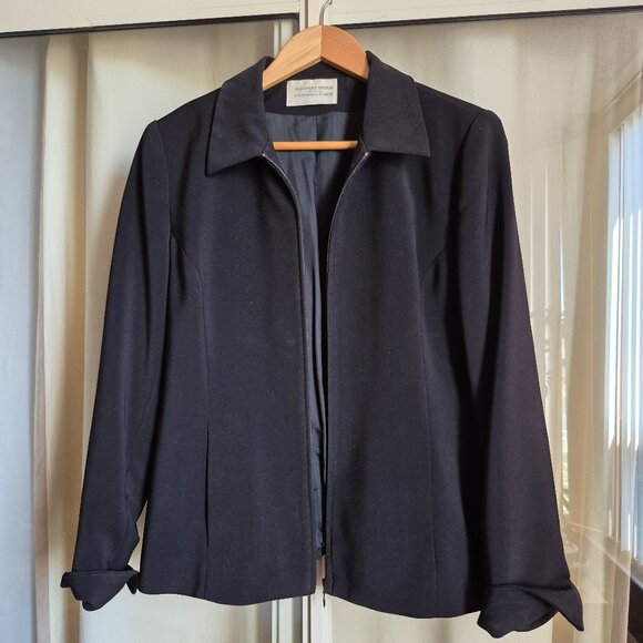 Black Zippered Jacket - Picture 3 of 5